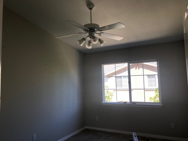 Building Photo - 5740 S Glennie Ln