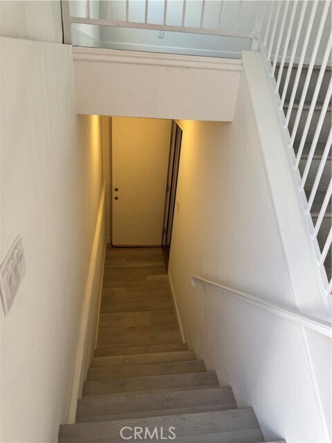 Building Photo - 5704 Sultana Ave