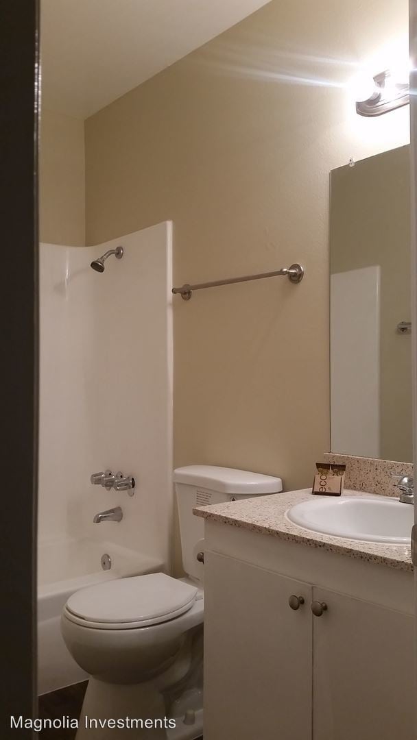 Building Photo - 1 br, 1 bath Apartment - 437 Jamacha Road