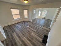 Building Photo - 2408 W High St