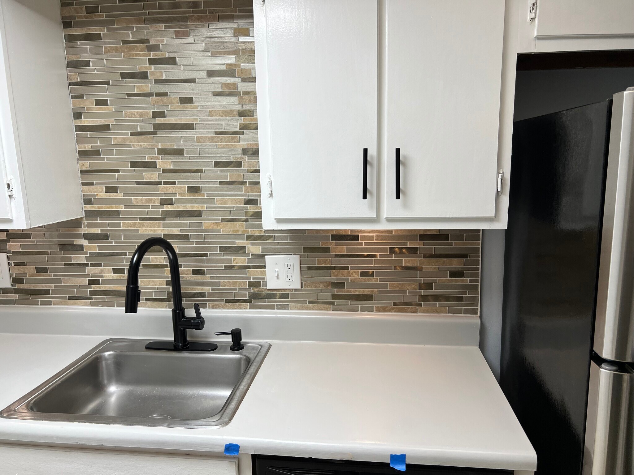 Kitchen sink view - 6419 Baker Ct