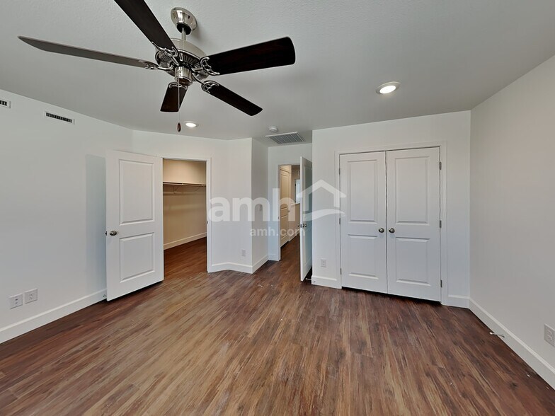 Building Photo - 2742 Hot Cider Ave