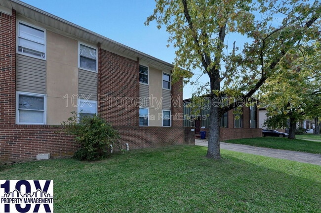 Building Photo - 3071 Rotunda Ct S