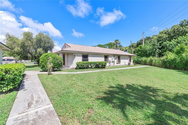 Building Photo - 2828 Stoneway Ln