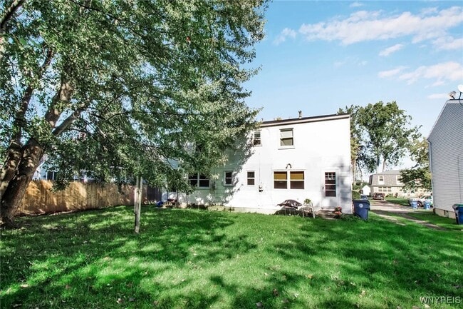 Building Photo - 247 Glenhaven Dr