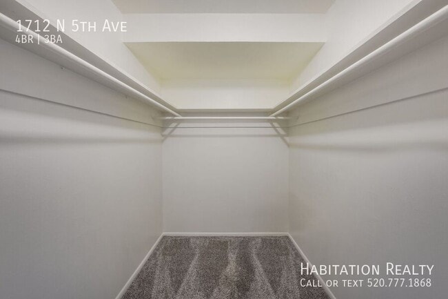 Building Photo - 1712 N 5th Ave