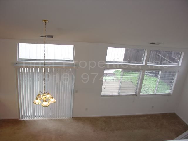 Building Photo - Laguna Gated Community