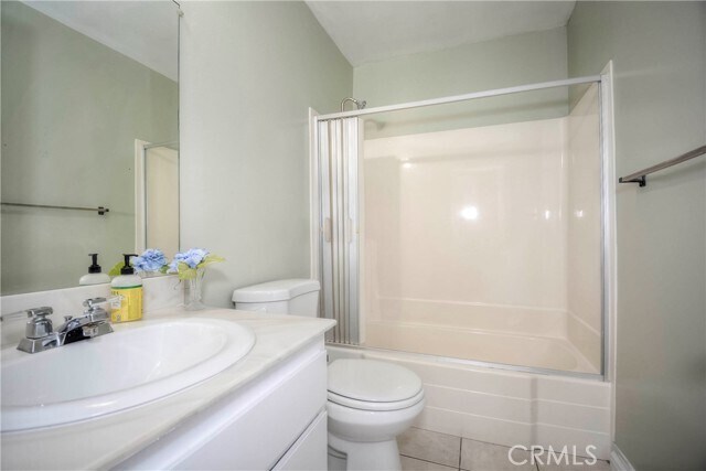 Building Photo - 1644 Carmel Cir E