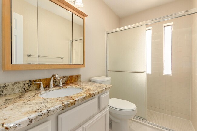 Building Photo - 3329 E Siesta Ln