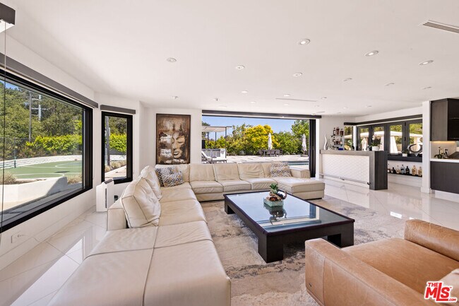 Building Photo - 3144 Corda Dr