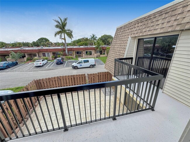Building Photo - 8103 SW 24th St