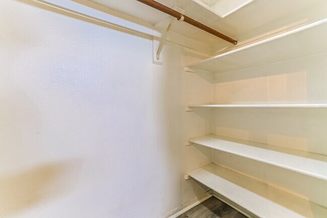 Building Photo - 4012 E Covina St