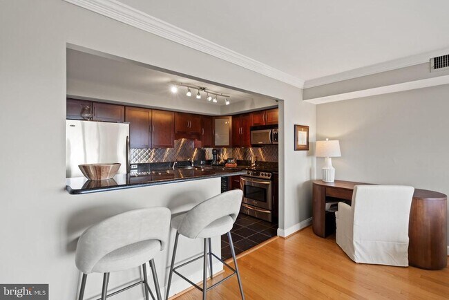 Building Photo - 1080 Wisconsin Ave NW