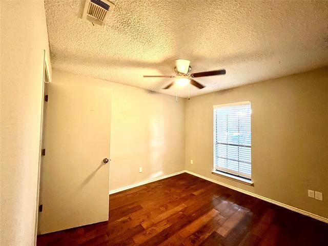 Building Photo - 7155 Penshire Dr