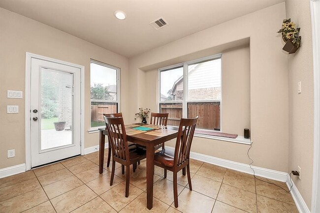 Building Photo - 22719 Shieldhall Ln
