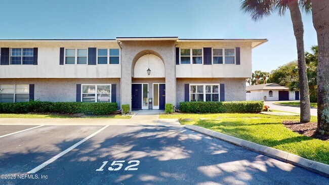 Building Photo - 695 A1A N
