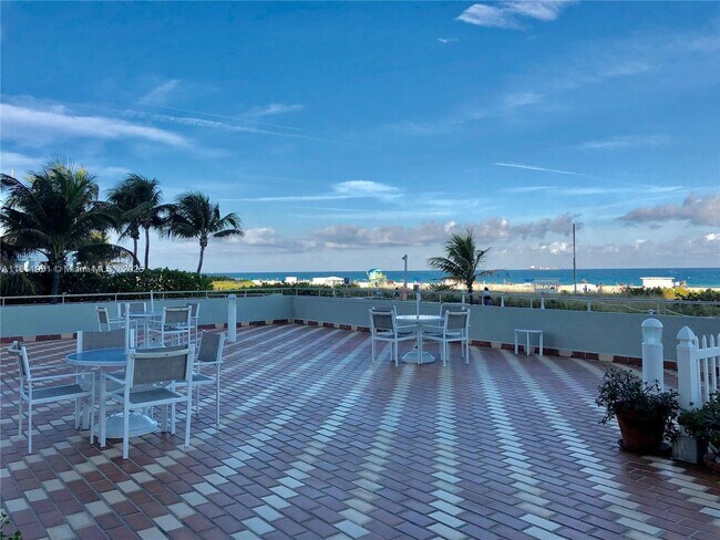 Building Photo - 401 Ocean Dr