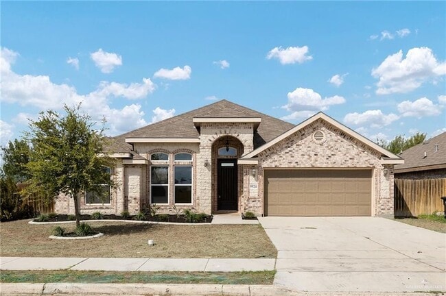 Building Photo - 5524 Xenops Ave