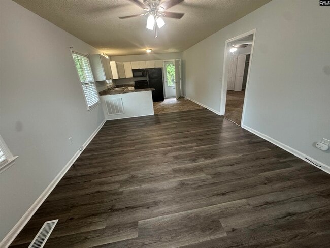 Building Photo - 3116 Plantation Dr