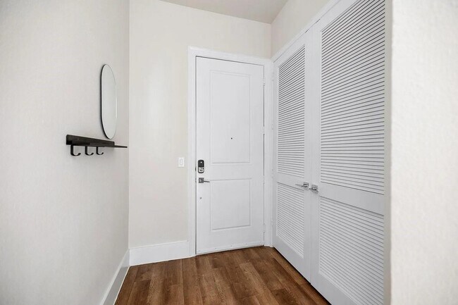 Building Photo - 1508 Blodgett St