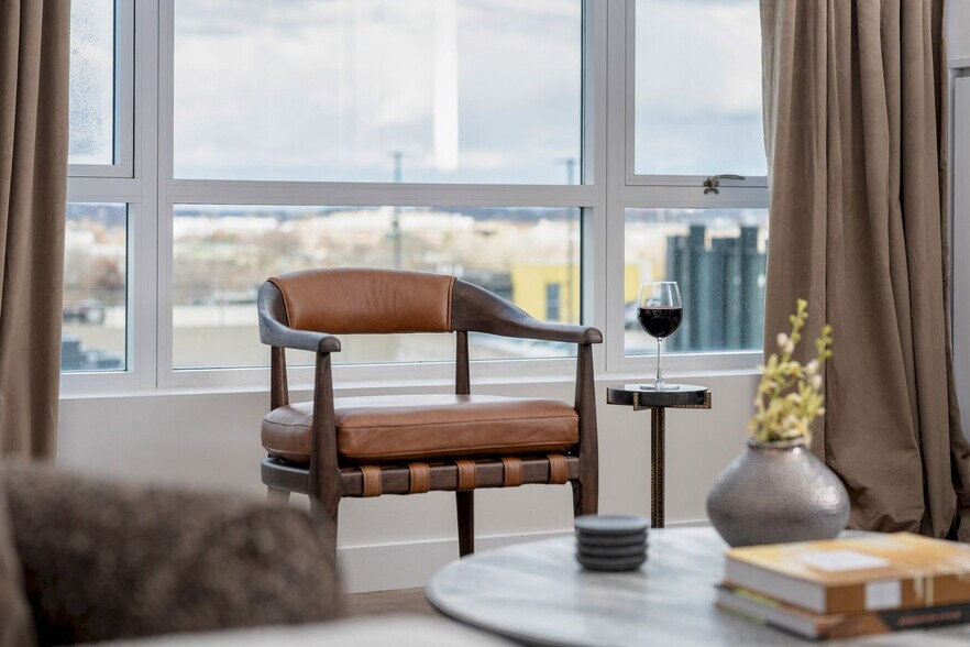 Building Photo - 479 Canal St