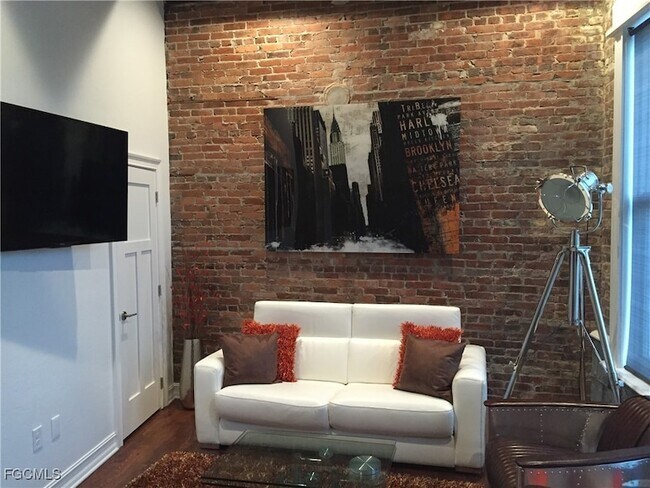 Building Photo - 2278 1st Street Unit 204