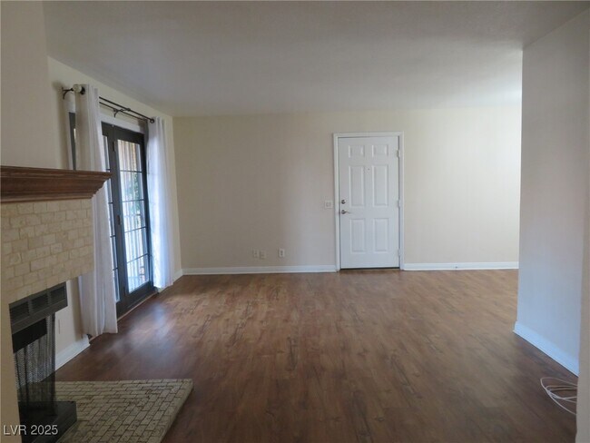 Building Photo - 4171 Gannet Cir