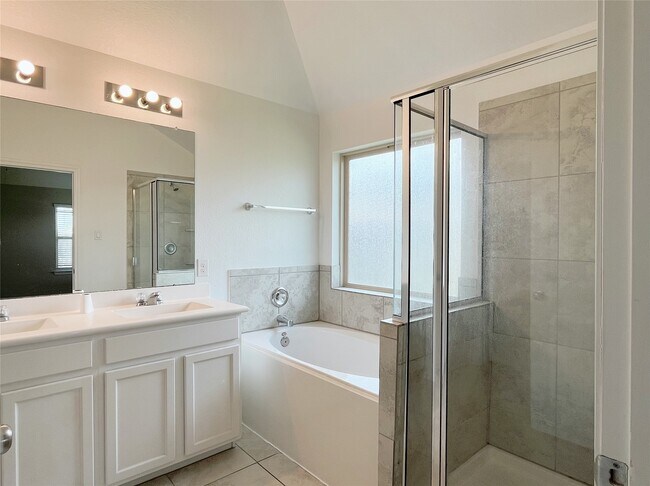 Building Photo - 5727 Pampus Prairie Rd