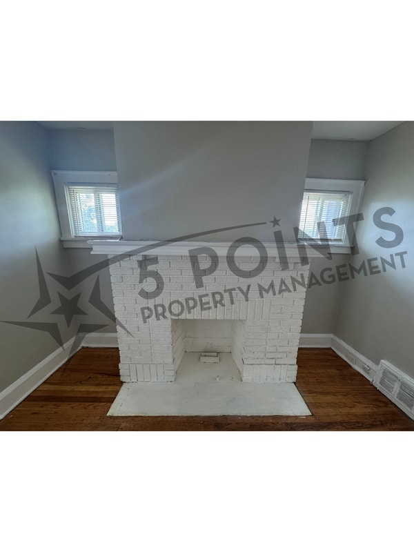 Building Photo - 957 Eddy Rd