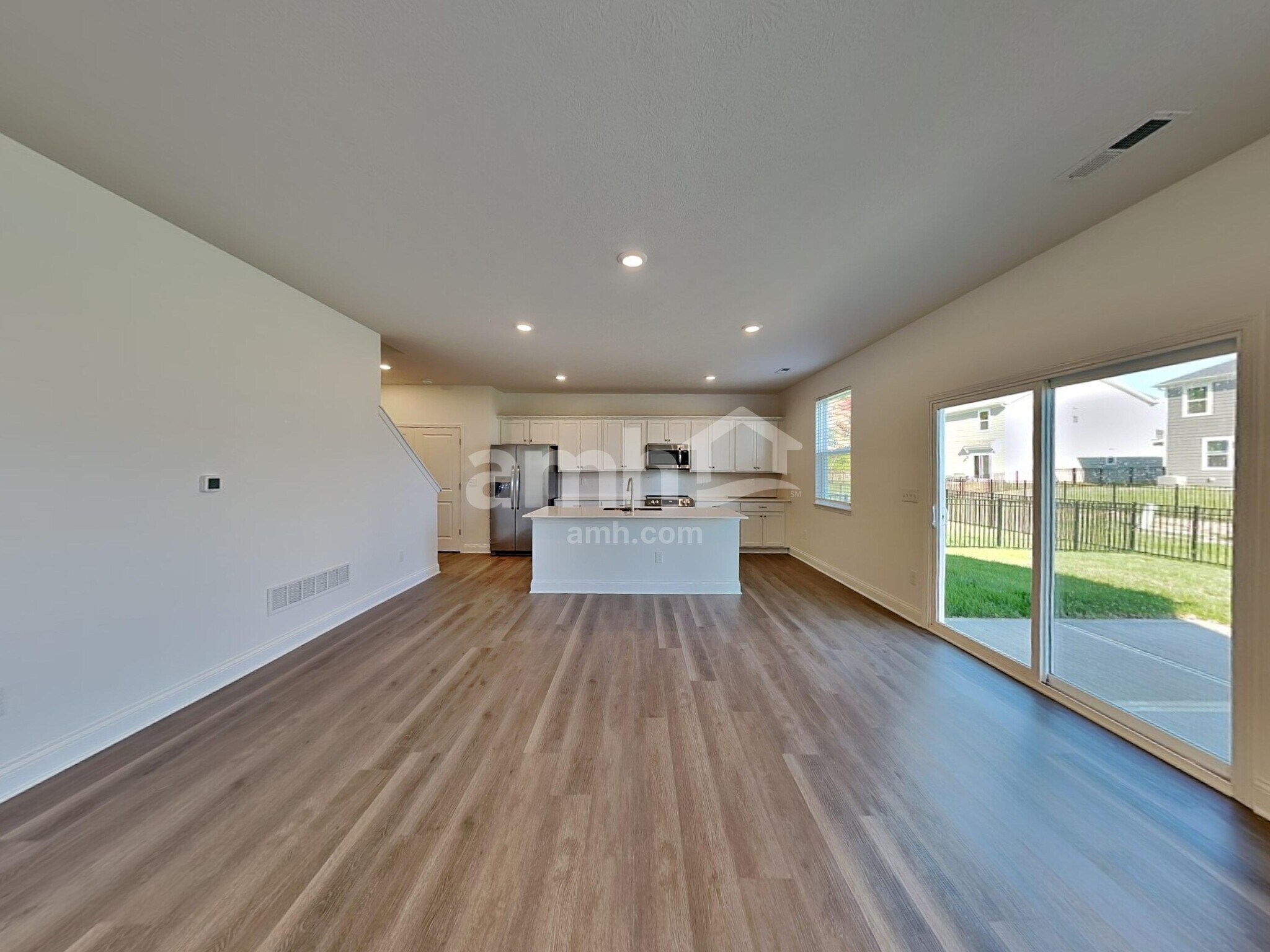 Building Photo - 206 Rustic Barn Ct