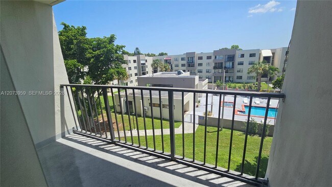 Building Photo - 8000 SW 149th Ave