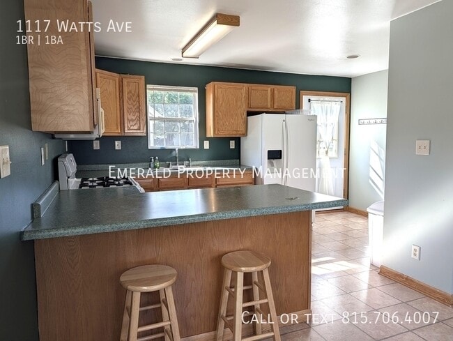 Building Photo - 1117 Watts Ave