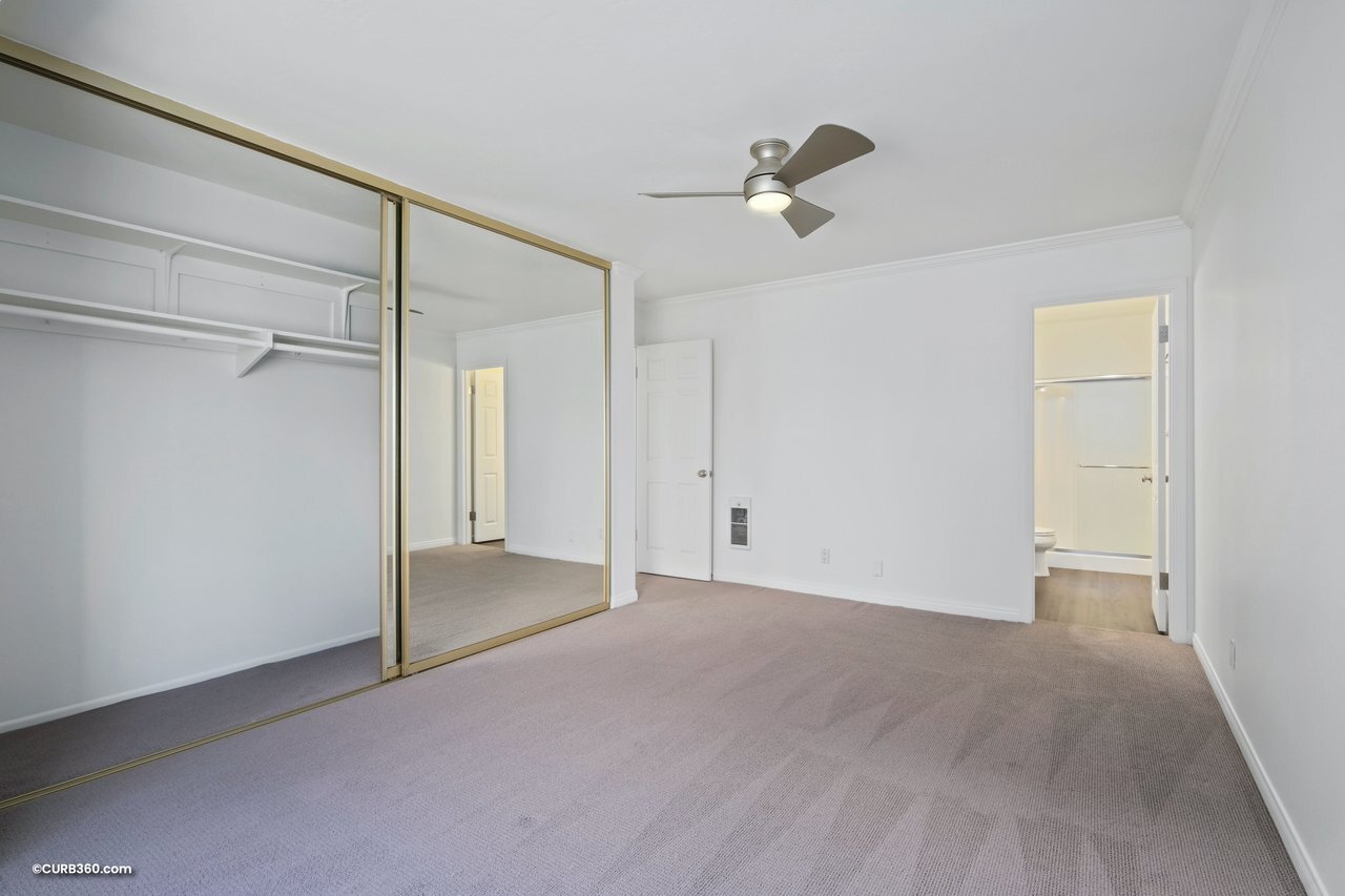 Building Photo - 8636 Via Mallorca