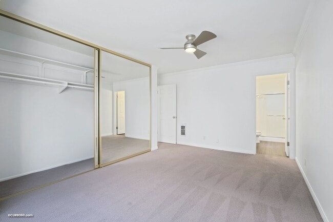 Building Photo - 8636 Via Mallorca