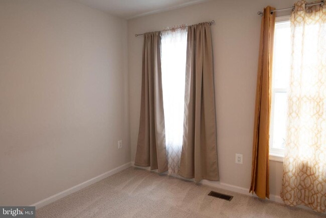 Building Photo - 4100 Bolton Ct