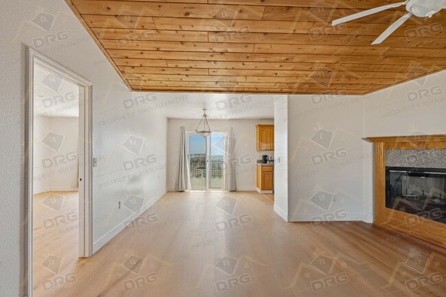 Building Photo - 9166 Jalisco Way