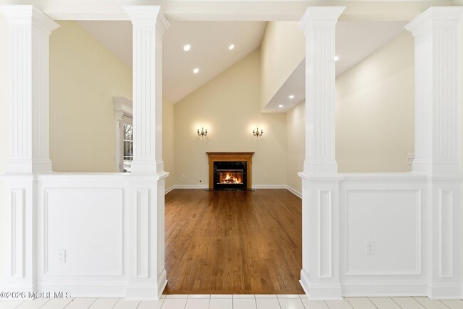 Building Photo - 1217 Wilkinson Dr