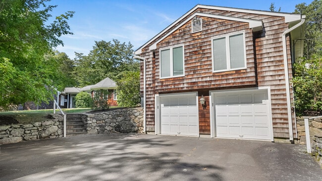 Building Photo - 106 Spoonwood Rd