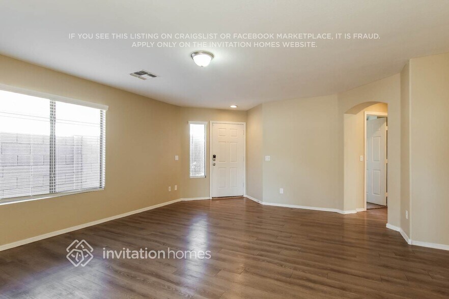 Building Photo - 16584 N 162nd Ln