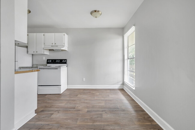 Floorplan - Great apartment near West Tennessee