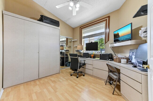 Building Photo - 8319 Horseshoe Bay Rd