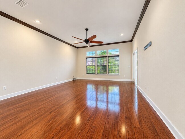 Building Photo - 11774 NW 60th Dr