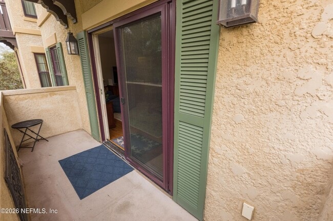 Building Photo - 945 Registry Blvd