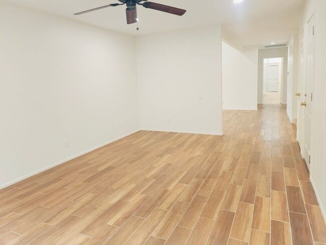 Building Photo - 23581 Via Calzada