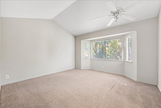 Building Photo - 2289 Sandcastle Way