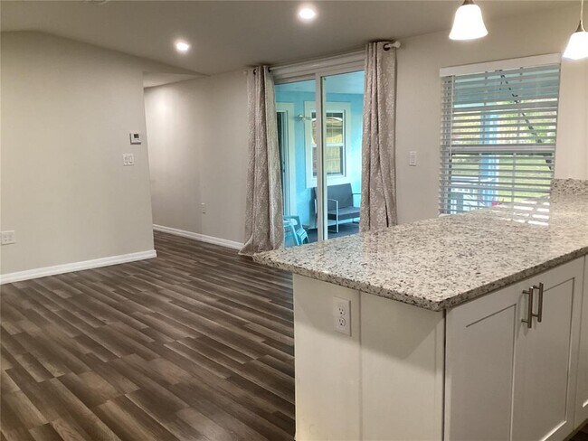 Building Photo - 9095 Salem Rd