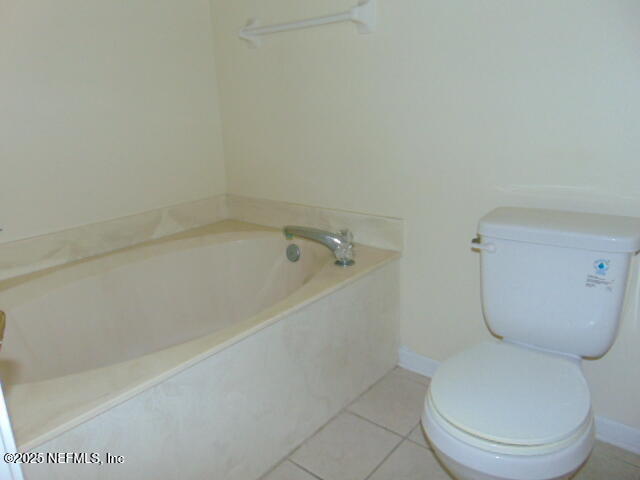 Building Photo - 12162 Millford Ln N