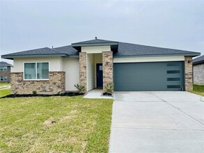 Building Photo - 28918 York Bch Ln