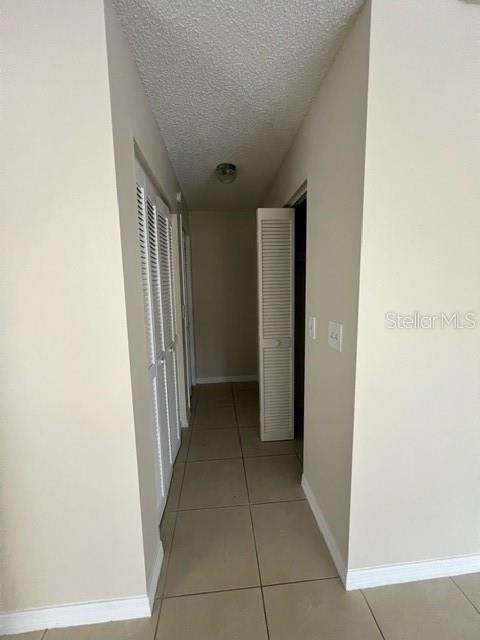 Building Photo - 202 Country Ln NE