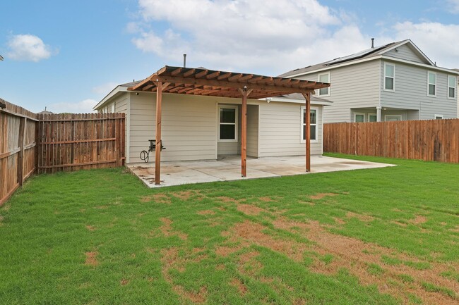 Building Photo - Converse, TX ~Well Maintained 2 Bedroom 2 ...